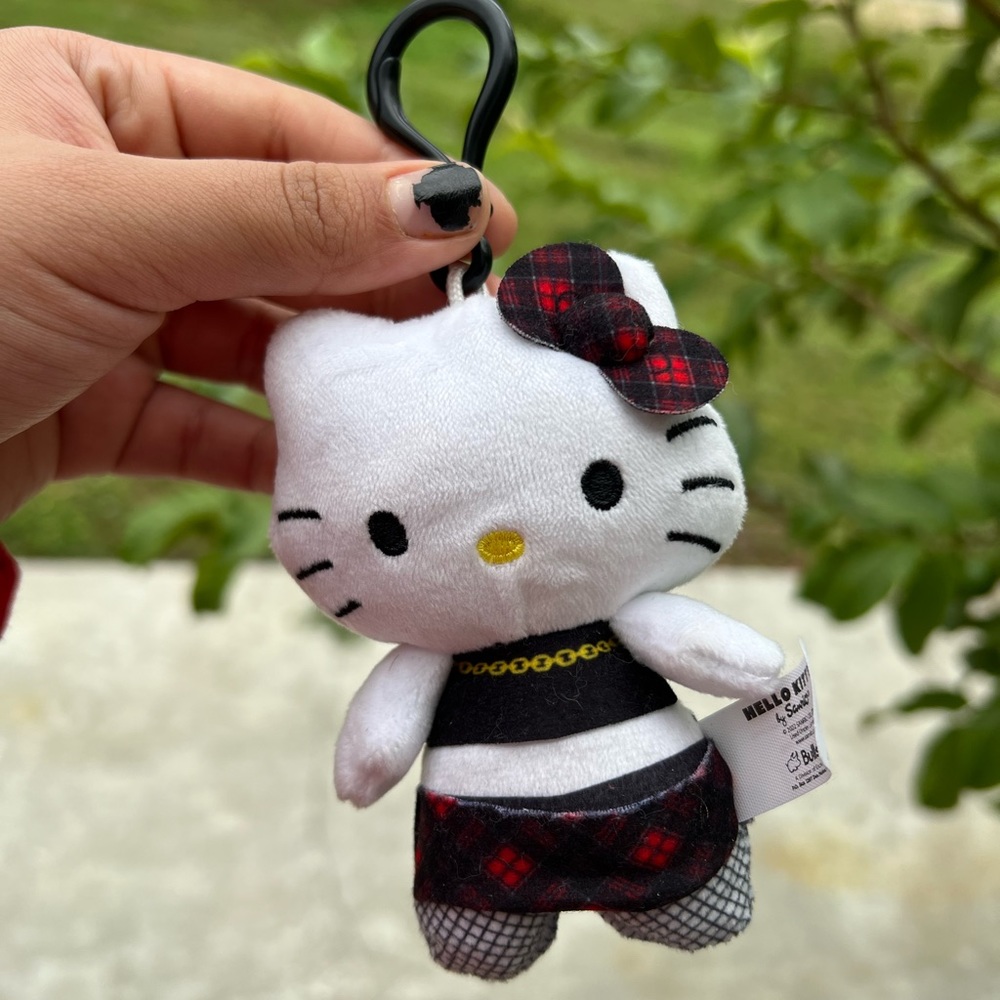 Hello Kitty Goth Dangler